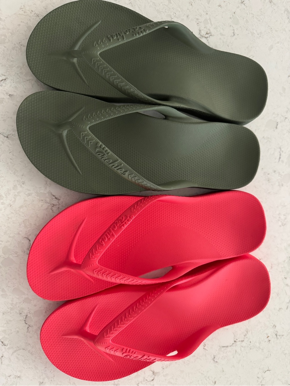 Archie’s Flip Flop Pair in Khaki Green & Coral Red